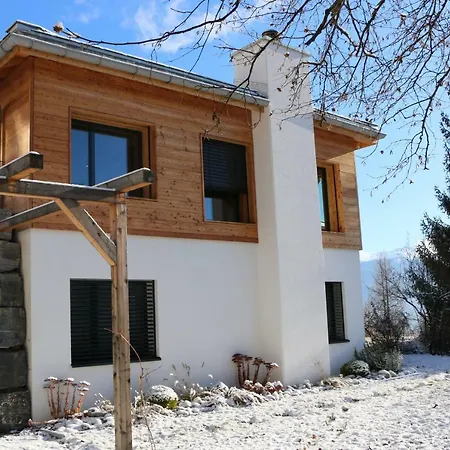 Mira Selva Holiday home Trin