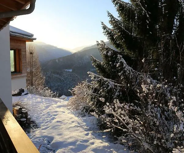 Mira Selva Holiday home Trin