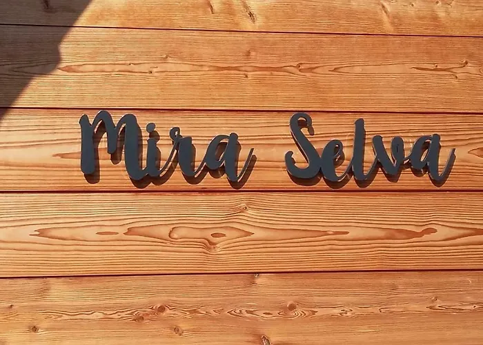 Mira Selva Holiday home Trin